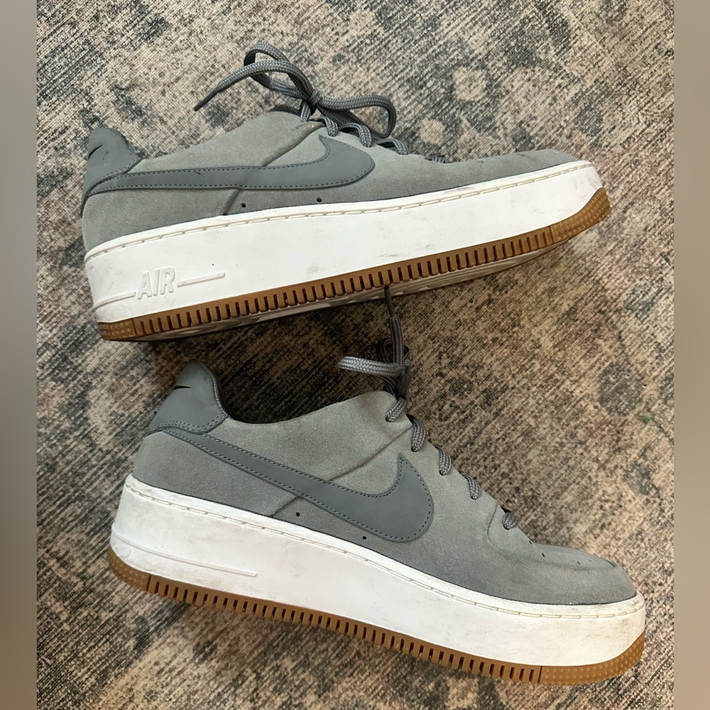 Nike Air Force 1 Sage Low Suede Platform Sneakers Gray Gum Sole Women’s 9.5